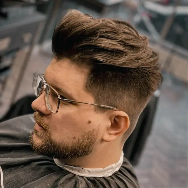 Broda, okulary i fade w Boske Barber Rzeszów
