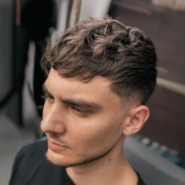Crop fade portret w Boske Barber Rzeszów