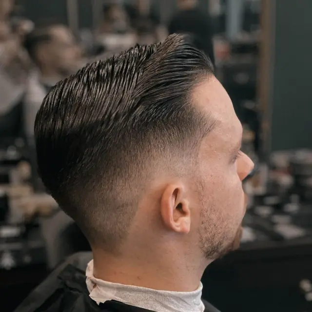 Slick back clean w Boske Barber Rzeszów