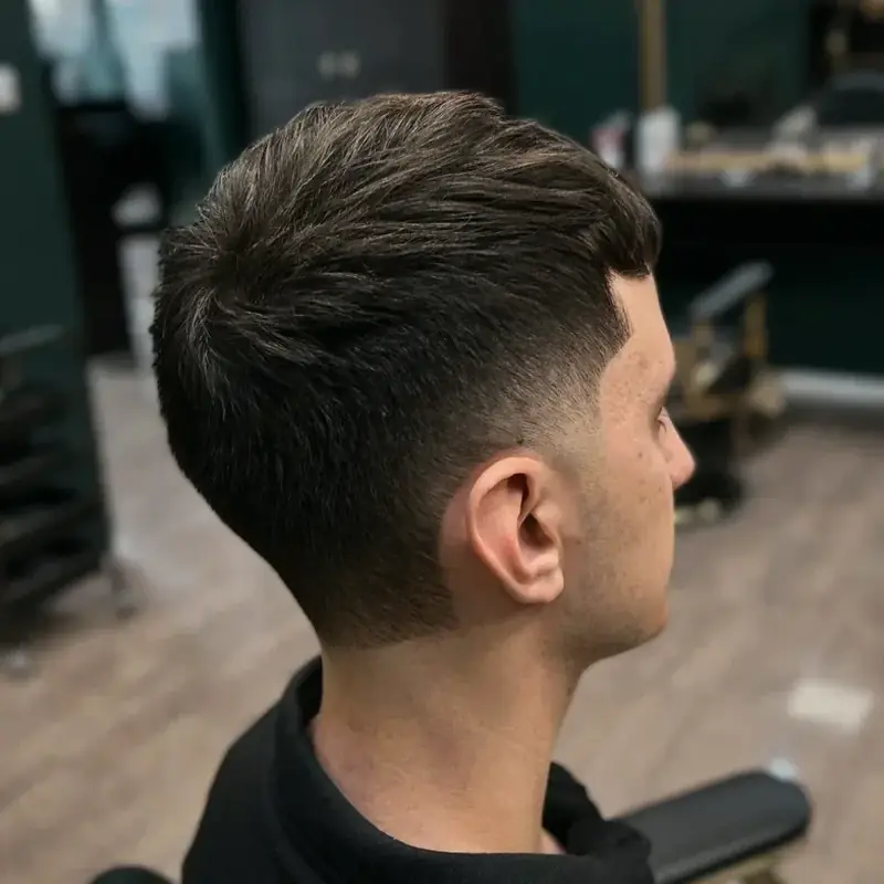Klasyczne strzyżenie męskie w Boske Barber Rzeszów